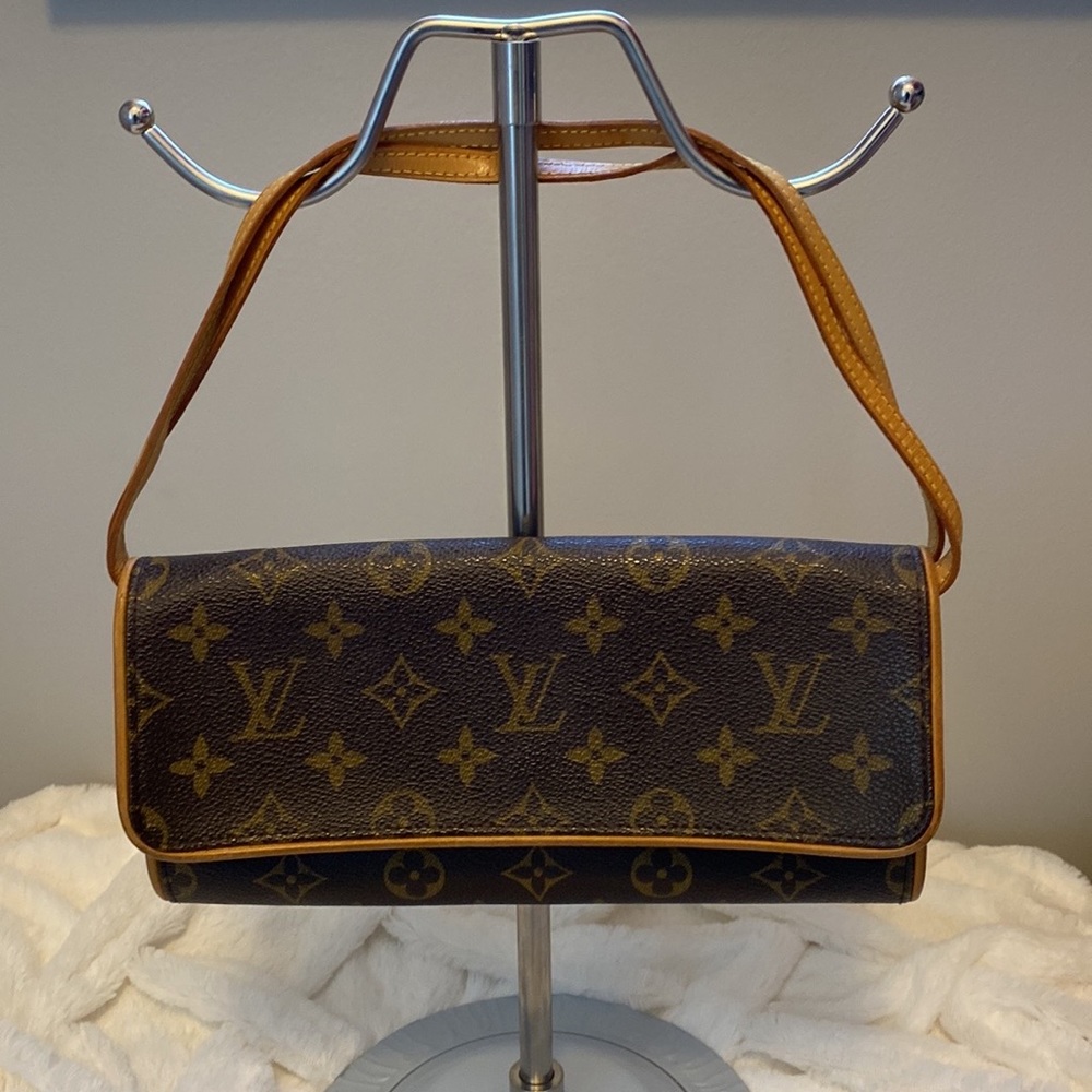 Louis Vuitton Pochette Twin GM With Dust Bag - Picture 6 of 17